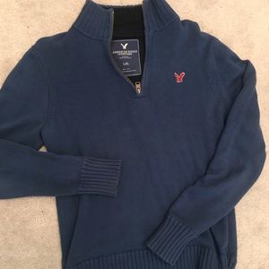 Men’s 1/4 zip sweater from American Eagle 🦅